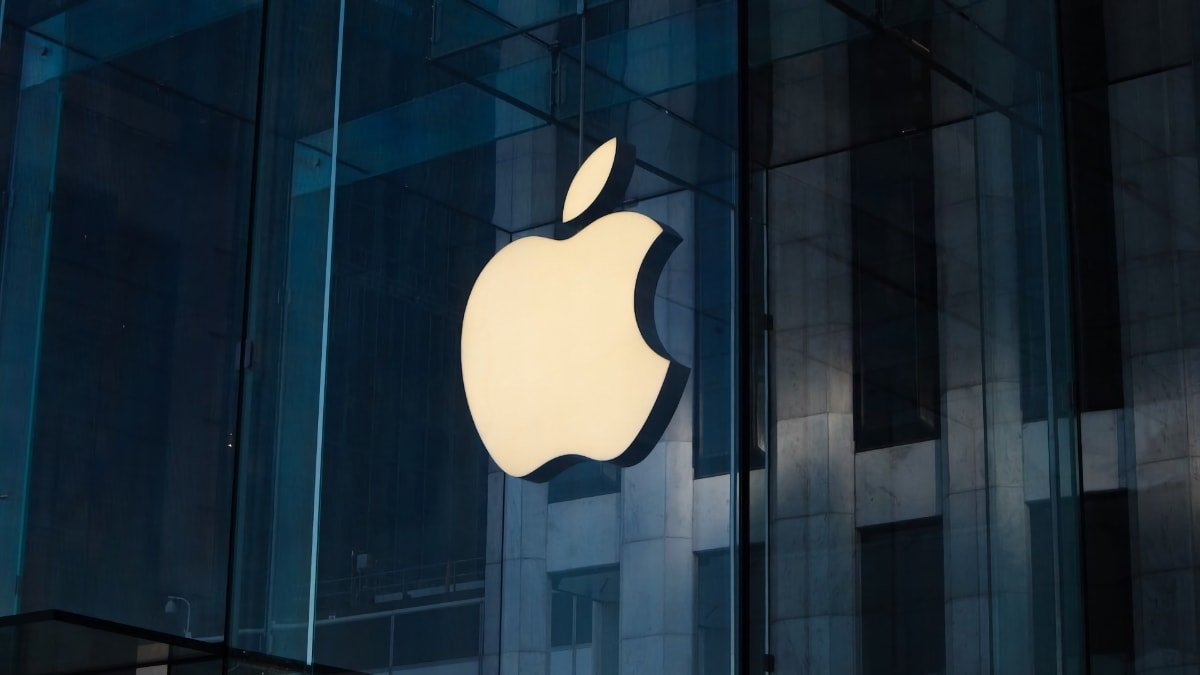 apple layoffs